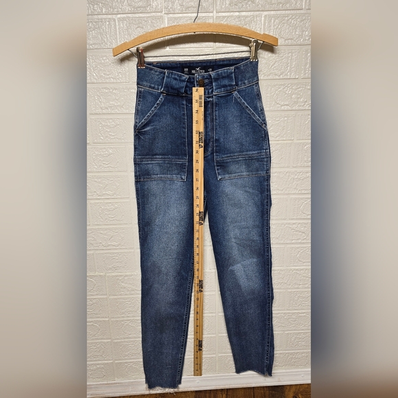 Hollister High Rise Blue Mom Blue Jeans - Picture 4 of 8